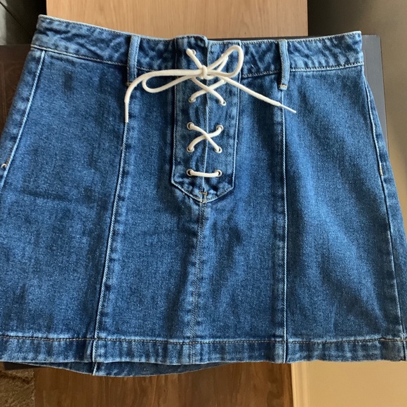 Dark-Wash Denim Tie-Up Skirt - Picture 1 of 5